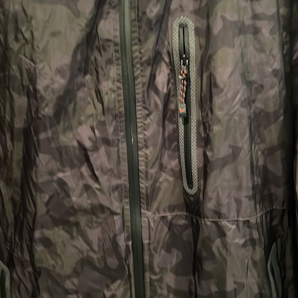 Preowned  Hawk & co, camouflage, wind, breaker, size, XL - Picture 2 of 6